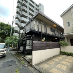 駅から４分！ペット相談可！！広い収納！
